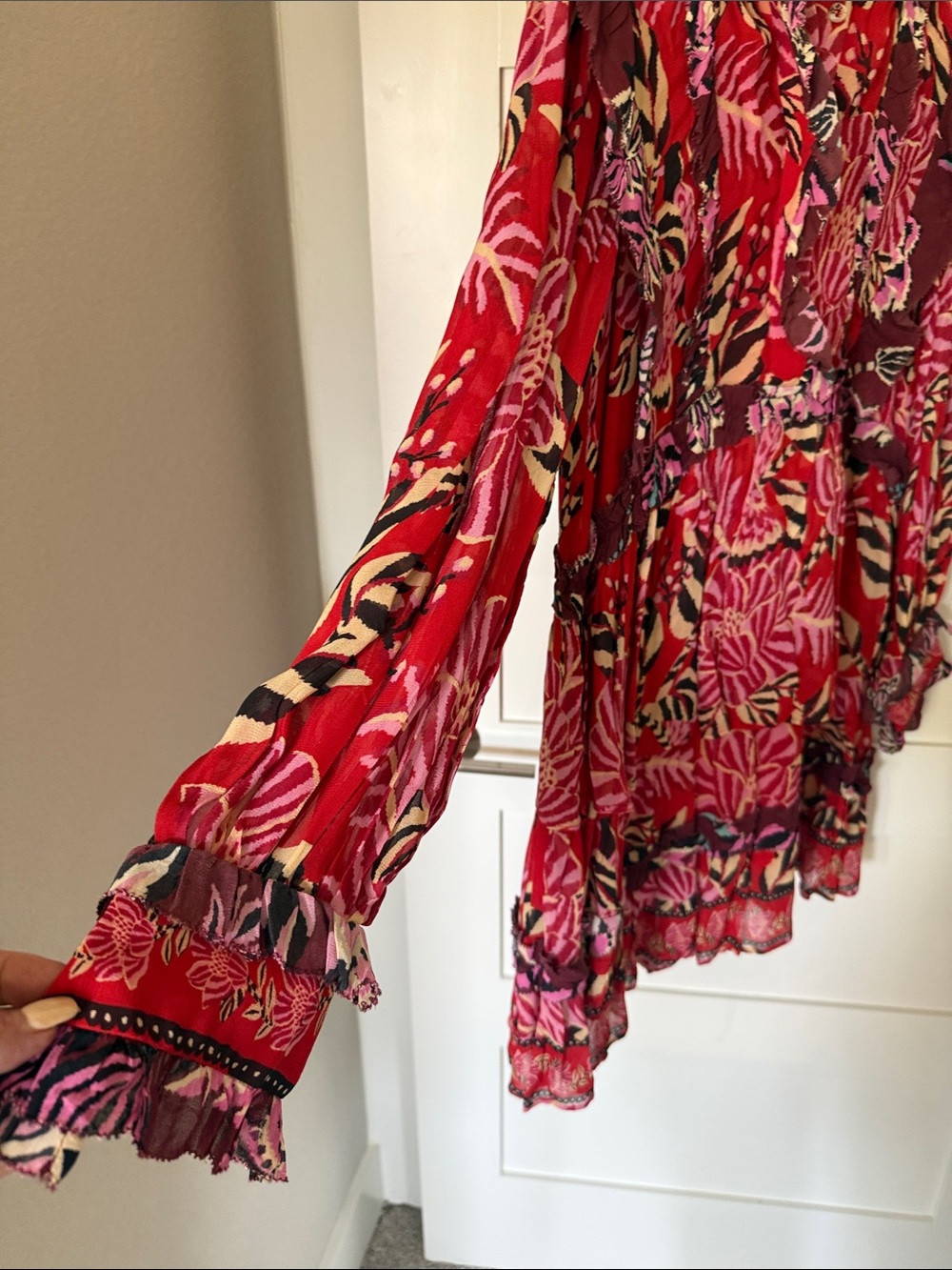 FARM Rio Red & Pink Floral Ruffle Peasant Tunic - Picture 4 of 5